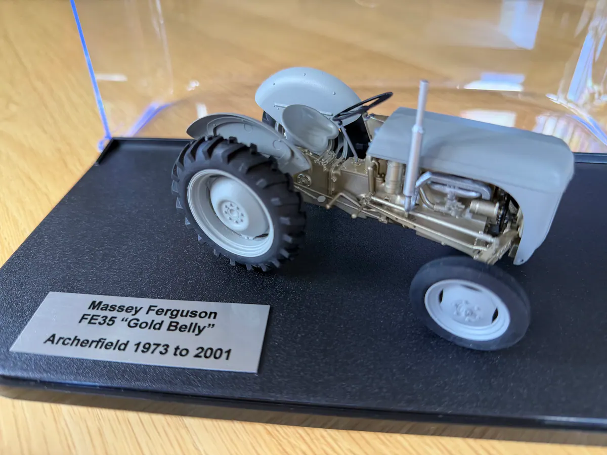 Massey Ferguson FE35 “Gold Belly” scale model, frame 1 of 27