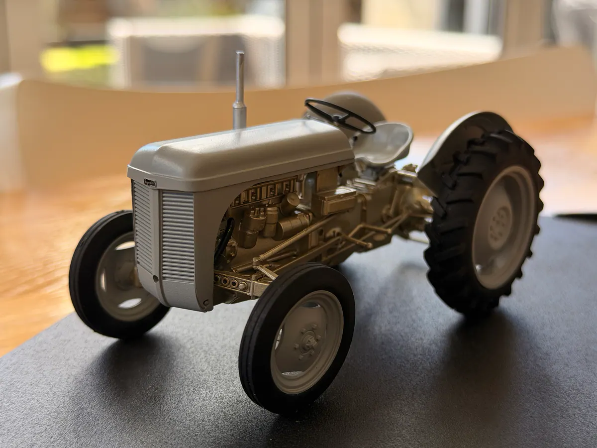 Massey Ferguson FE35 “Gold Belly” scale model, frame 13 of 27