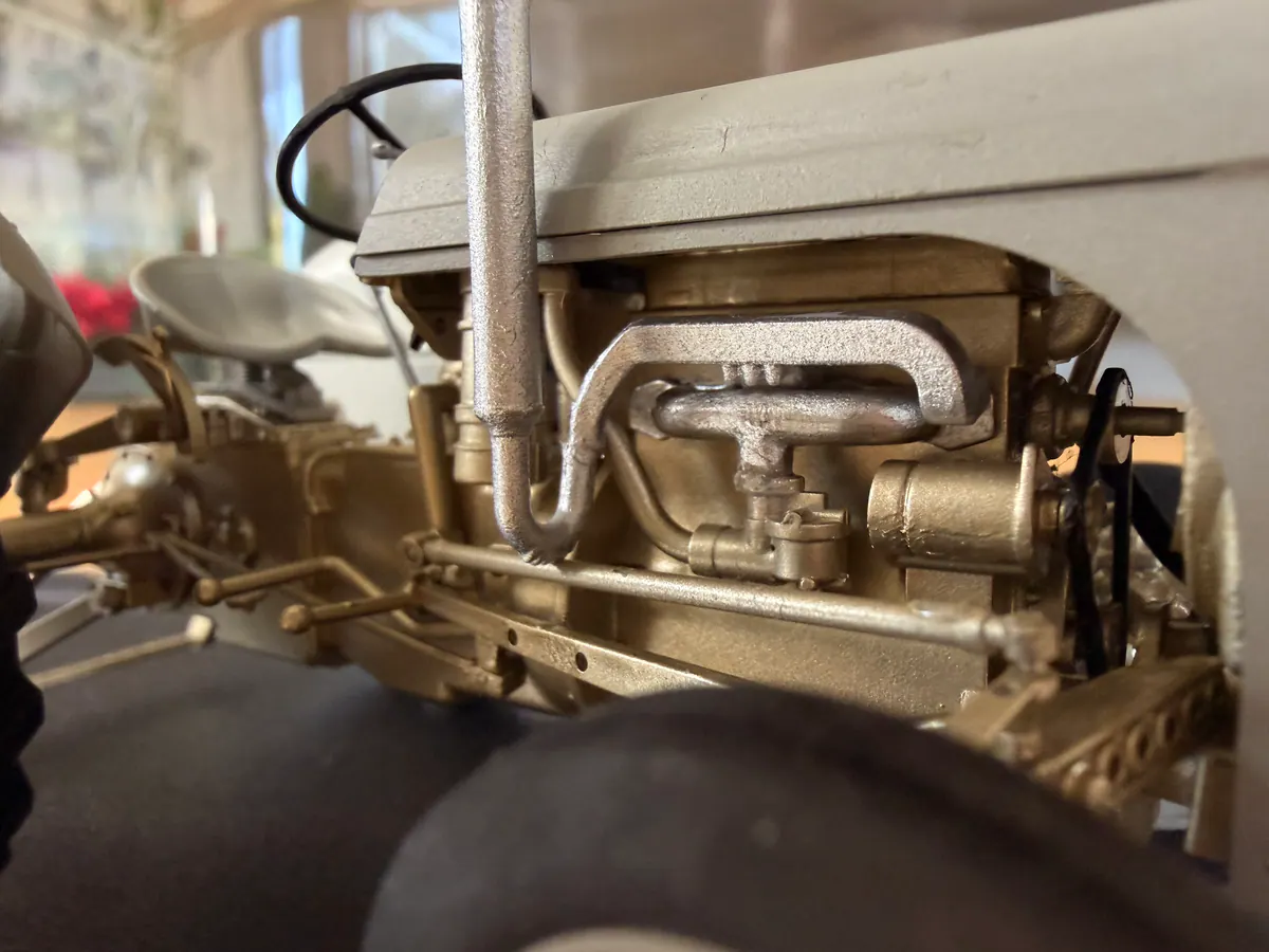 Exhaust, manifold and pipework.